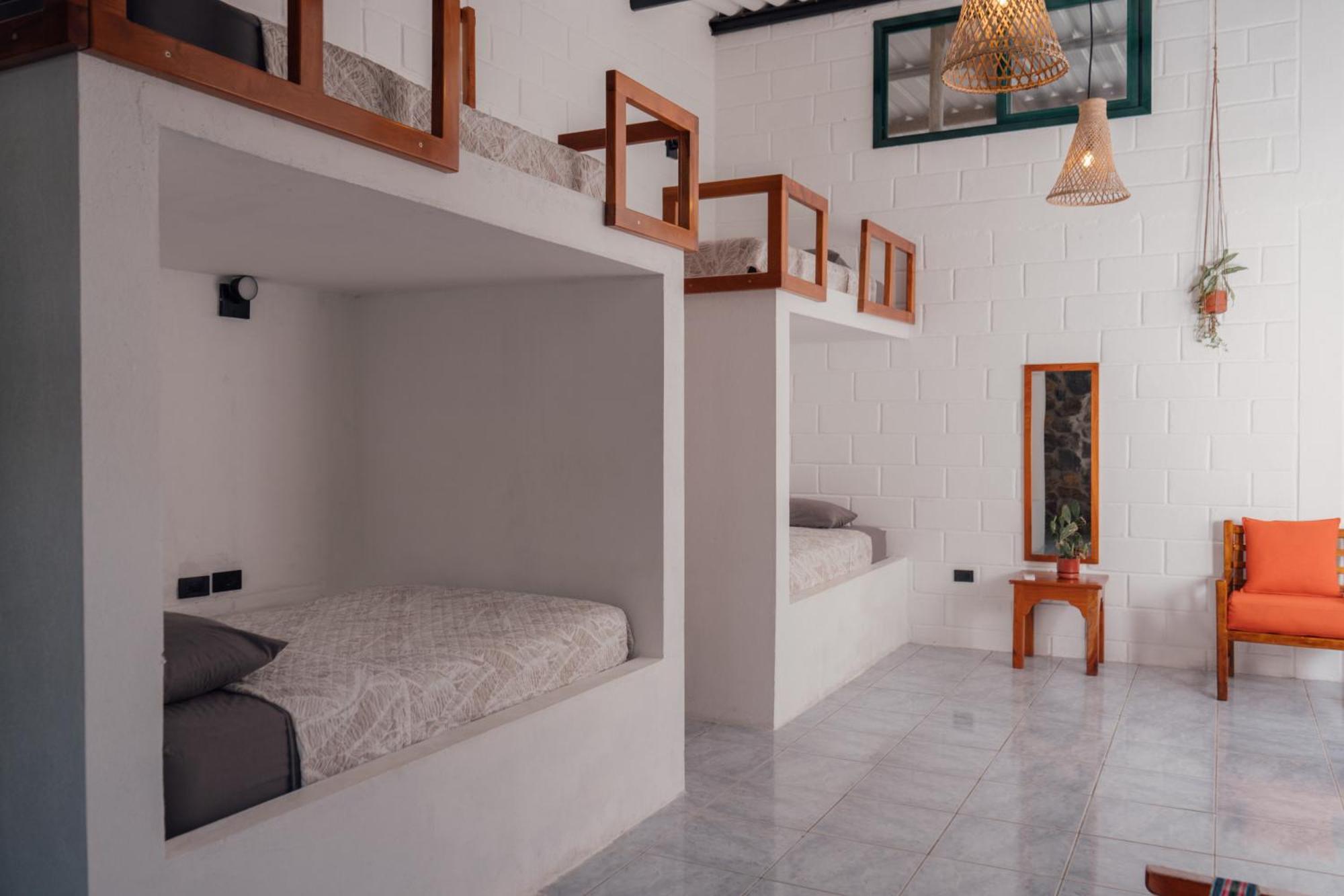 Hostal Pimampiro Пуерто Бакерисо Морено Екстериор снимка